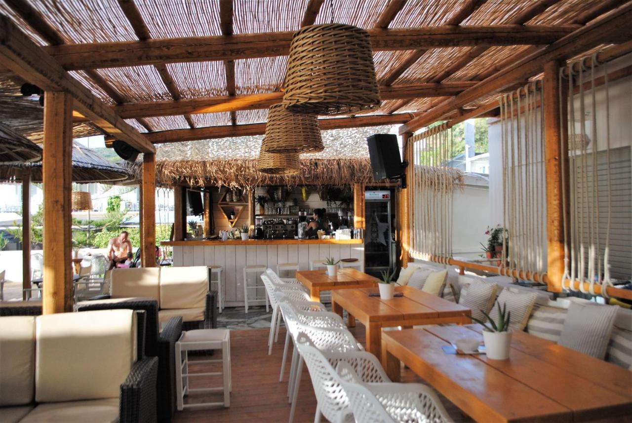 Puerto Seaside Rooms Akhladheri Luaran gambar