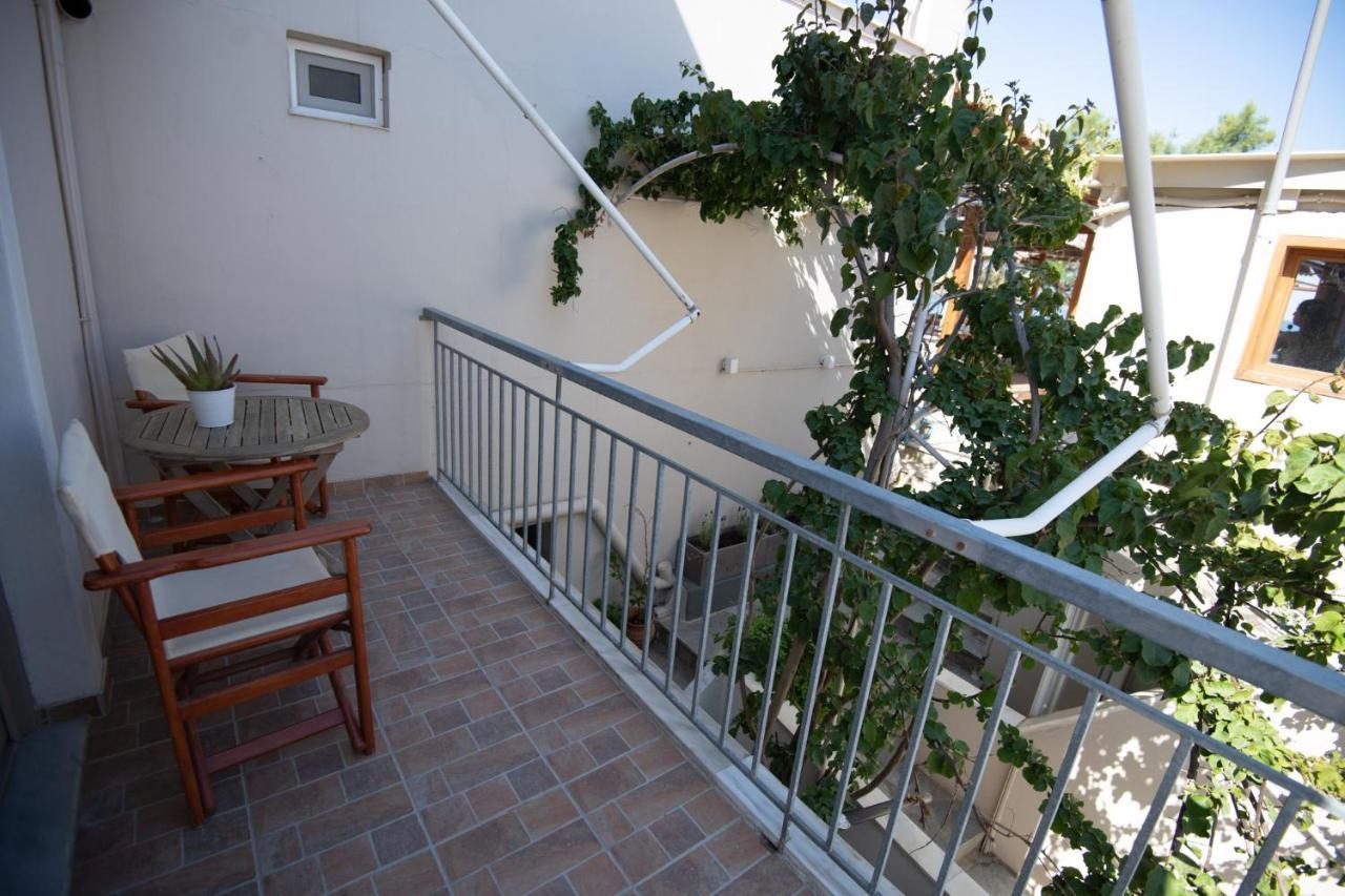 Puerto Seaside Rooms Akhladheri Luaran gambar